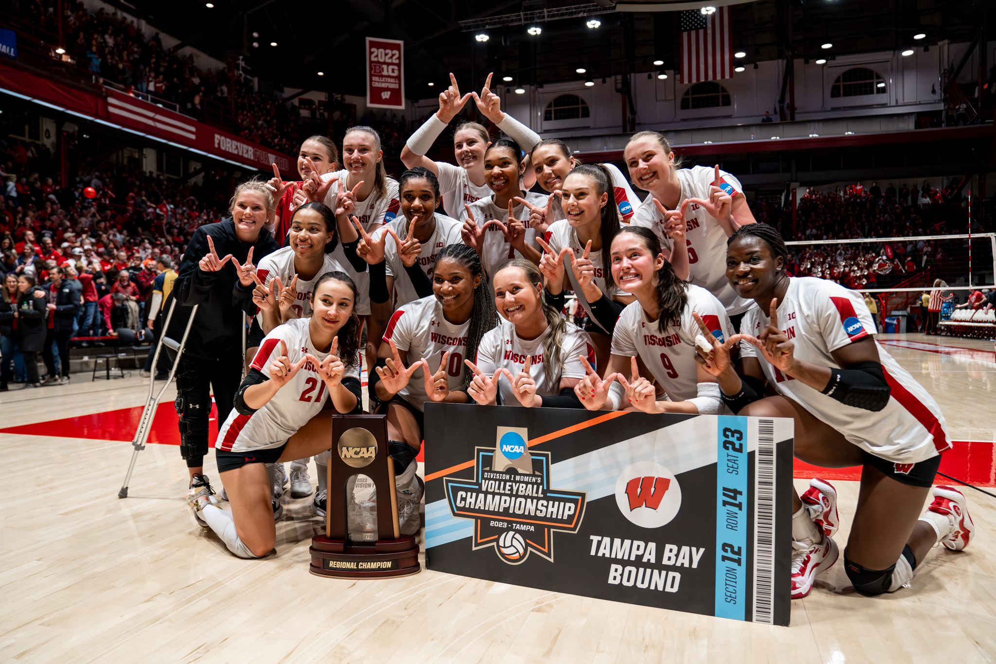Wisconsin Volleyball Team Pictures: Capturing Champions on and off the Court