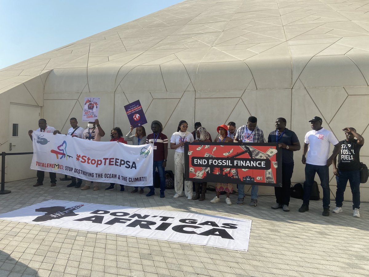 Youu_Genia's tweet photo. More calls to end #fossilfinance .@COP28_UAE #ccmp #ccmpcop28 .@metrotvgh .@earthjournalism .@StanleyConnect https://t.co/HvRNgOu4WI