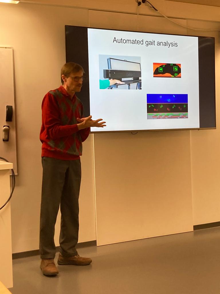 BcoTg's tweet photo. Heikki Tanila, Professor of Translational Neuroscience and the head of Neurophenotyping Center in Kuopio: Behavioral assessments of nervous system functions in GM mice. https://t.co/a8u0sN9xx9