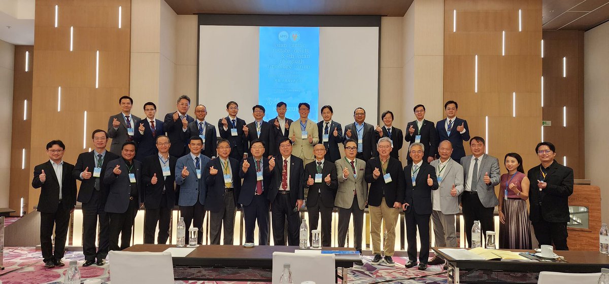 juimingliu's tweet photo. Delivering an important speech at the APPS Asia-Pacific Prostate Symposium held at the Kaohsiung Marriott Hotel was an unforgettable experience for me. I would like to extend my special thanks to the superiors, and colleagues at the Taoyuan General Hospital. #APPS2003 #TYGH https://t.co/mzdj8nhJjZ