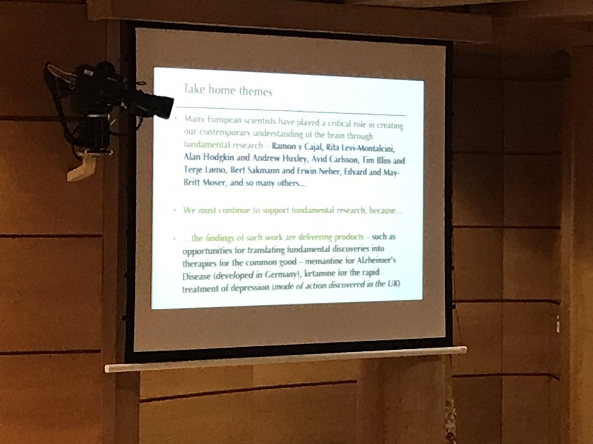 FdeCastroS's tweet photo. #OurBrains_OurFuture today at @Senadoesp #EU23: Prof. #RichardMorris (@EdinburghUni) gave a SUPERB/difficult to beat talk on the #brain and the relevance of #European scientists in #neuroscientific research since #Cajal (& #Simarro...),#Alzheimer up to him, up to date. THANKS...! https://t.co/axf6imCZkZ