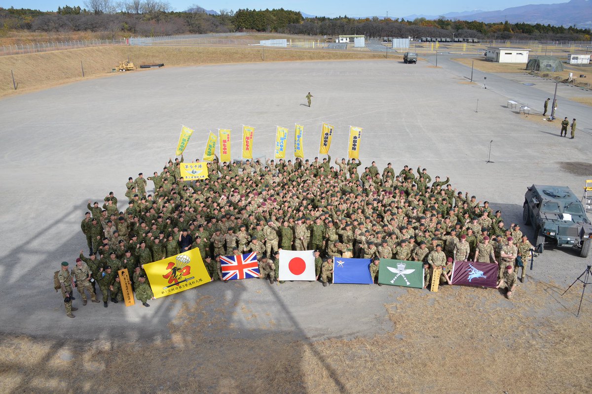陸上自衛隊(第1空挺団等)は、令和5年11月26日、英陸軍第1王立 陸上自衛隊(第1空挺団等)は、令和5年11月26日、英陸軍第1王立