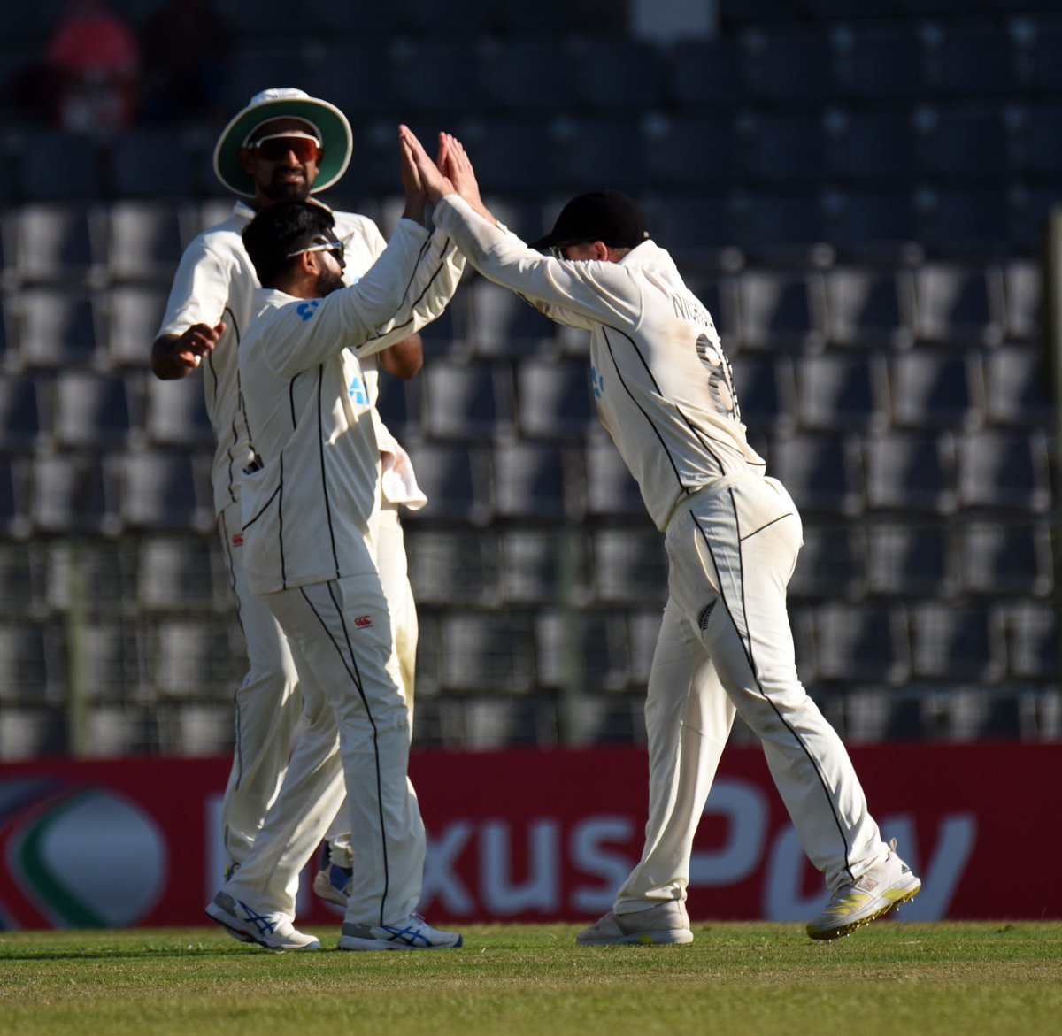 BLACKCAPS (@blackcaps) on Twitter photo 5️⃣0️⃣ Test wickets for Ajaz Patel! The <a href="/CentralStags/">Central Stags 🏏</a> spinner gets Mushfiqur Rahim for 13 and in doing so becomes the tenth New Zealand men’s spinner to reach 50 Test wickets 👏
#BANvNZ #CricketNation 5️⃣0️⃣ Test wickets for Ajaz Patel! The <a href="/CentralStags/">Central Stags 🏏</a> spinner gets Mushfiqur Rahim for 13 and in doing so becomes the tenth New Zealand men’s spinner to reach 50 Test wickets 👏
#BANvNZ #CricketNation