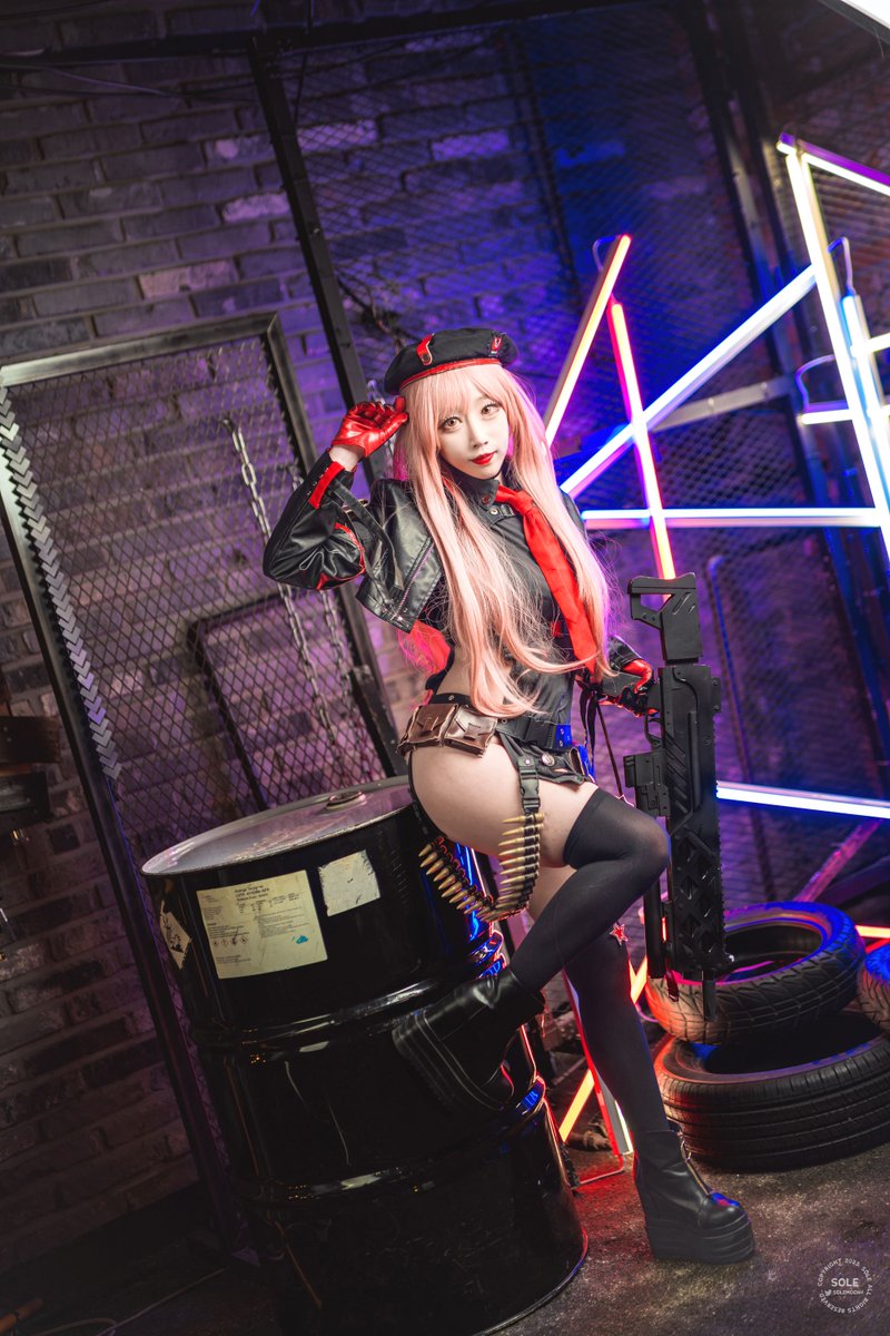 승리의 여신: 니케 라피-2 
GODDESS OF VICTORY：【NIKKE】 
勝利の女神：NIKKEニケ 
勝利女神：妮姬

"명령을 기다리고 있습니다."

📸솔님(<a href="/solemoon4/">sole(솔)</a>)
ivanacos.tistory.com/338
#NIKKE #メガニケ #니케 #라피 #니케라피 #cosplay #Rapi