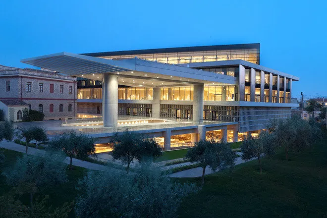 Just sharing some images of the Acropolis Museum in Athens that will house the #ParthenonMarbles when they return. I see some folks abroad believing that they return to the Acropolis rock itself, exposed to the weather. 
This is actually their magnificent, safe home. 🇬🇷