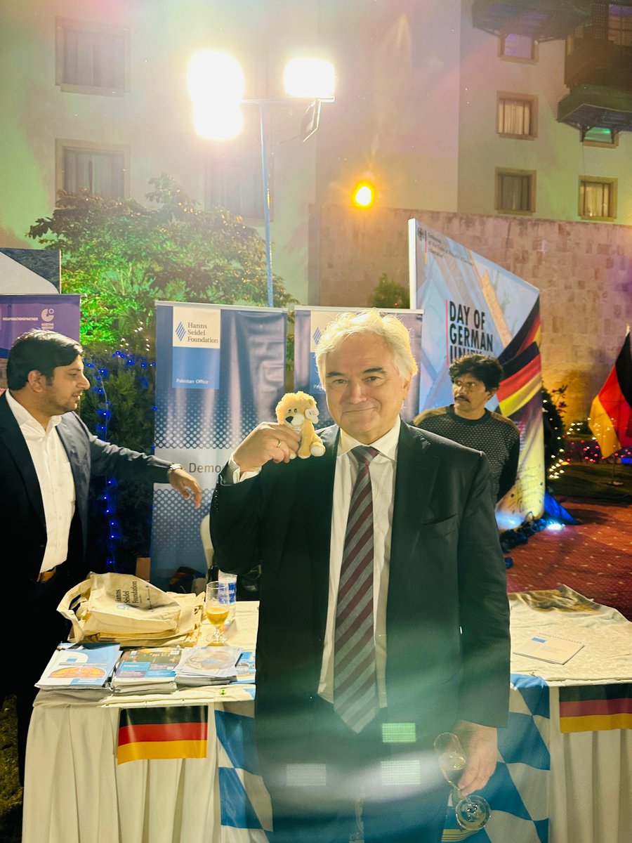 HSF Pakistan tweet media