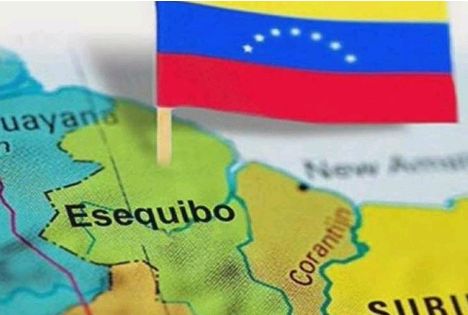 Taniatabares17's tweet photo. Feliz día Venezuela, saludos a todos los de la izquierda, chavistas y revolucionarios, este #03D todos UNIDOS por la Patria acá sólo estaremos representando a nuestro Tricolor, la Patria 🇻🇪 se defiende #ElEsequiboEsNuestro #5VecesSí https://t.co/u0Ic67vQil