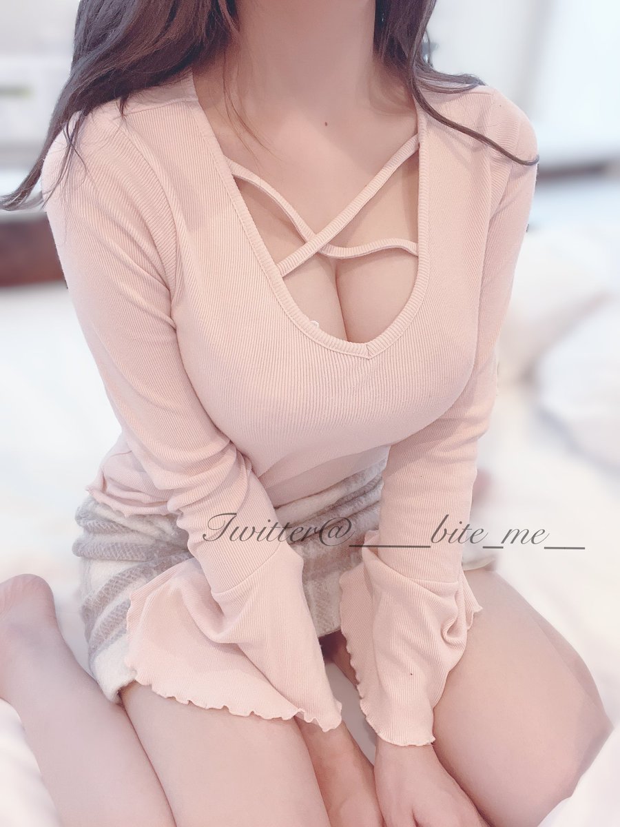 🌨 凛 。さんのエロ画像、2023年11月28日19時35分05秒に投稿