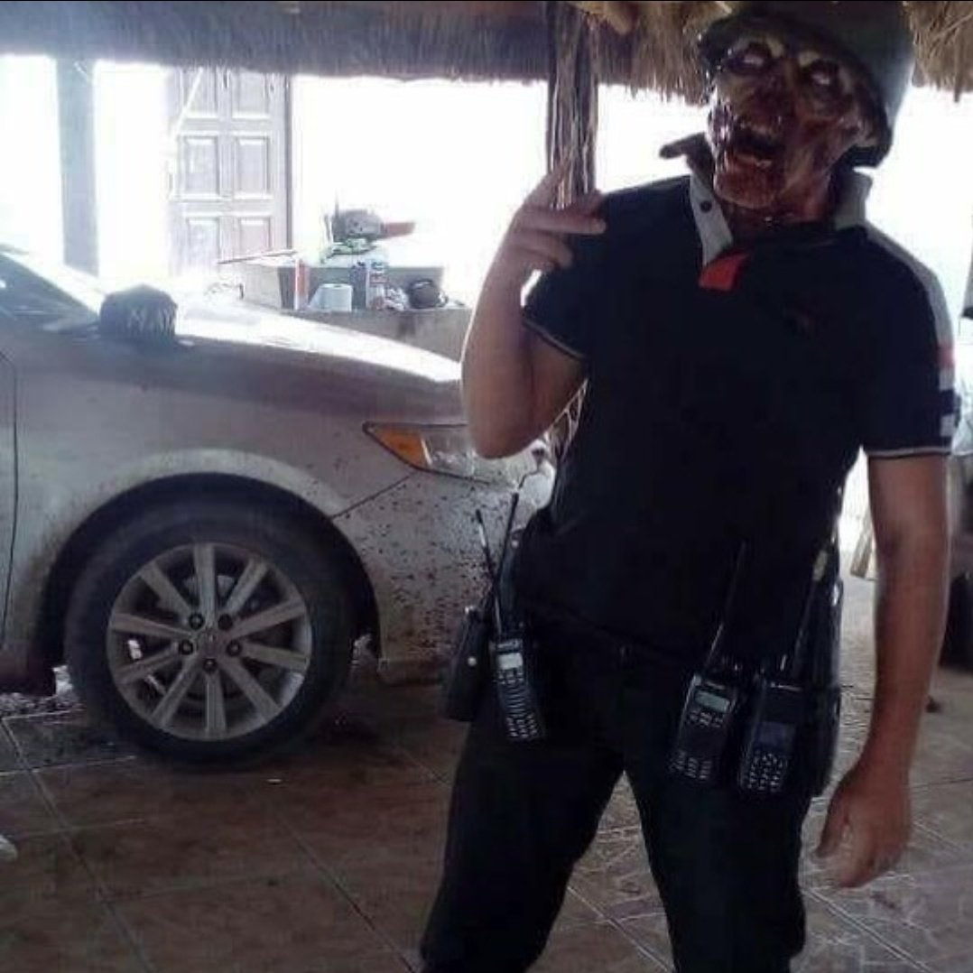 C Λ P O $ 😈 tweet media