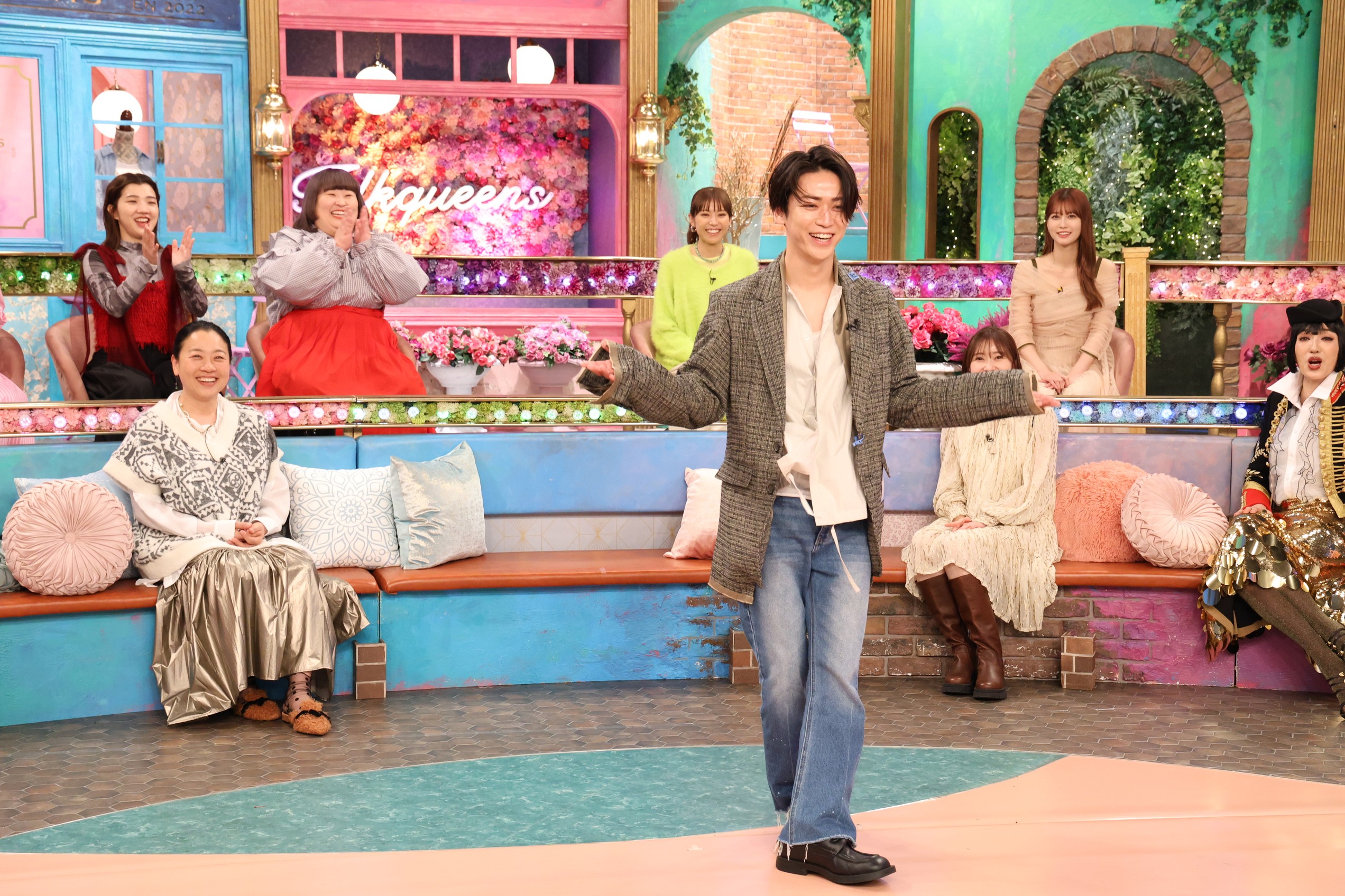 Fashion Express on X: Fashion Express on X: