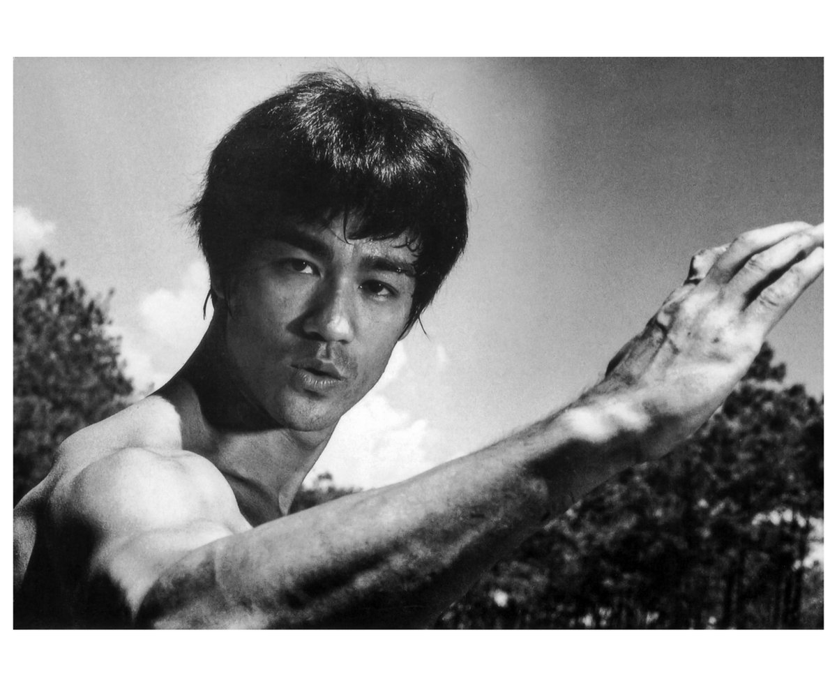 brucelee's tweet photo. To express yourself in freedom, you must die to everything of yesterday. https://t.co/kugfR2RsjF