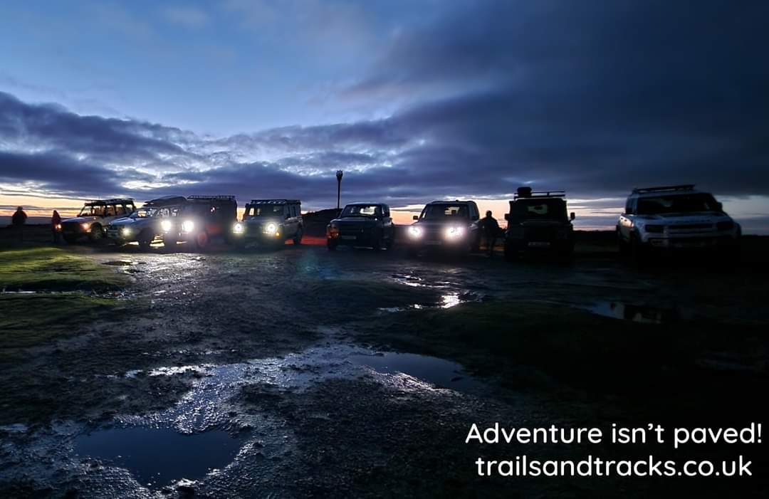 TT4x4Adventures's tweet photo. #POTD Sunset on Danby Beacon, North Yorkshire Moors. Time to head to the hotel for food and drinks!
#TrailsandTracks
#4x4Adventures 
#RelaxedandScenic Tour
#AdventureIsntPaved!
#4x4Tours and #4x4Treks 
#willyouexplore with us in 2024? https://t.co/jheMQqRSiH