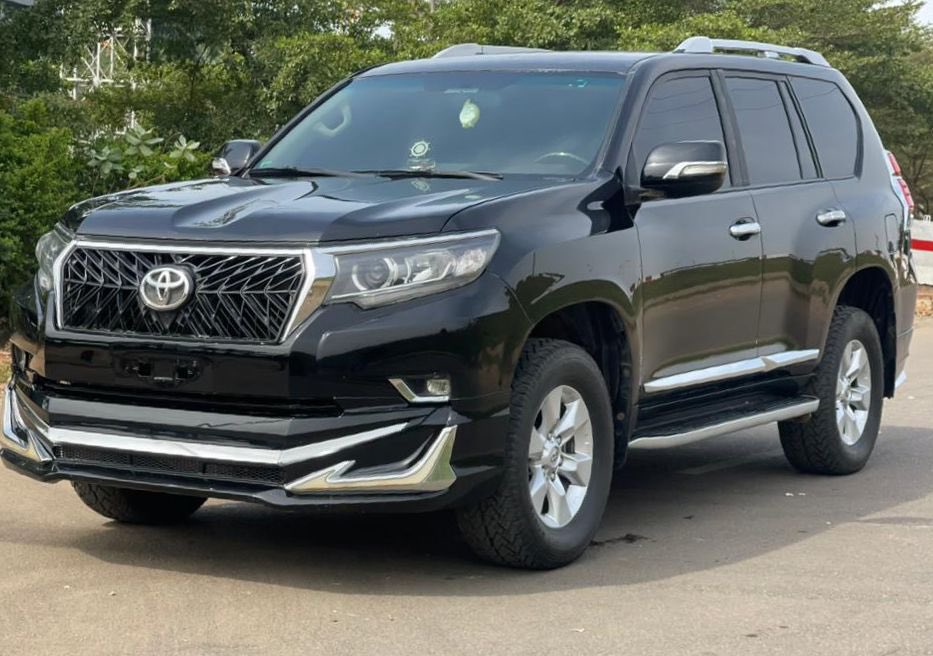 Extremely Super Sharp Neatly Used 📌Buy & Drive 2019📌 Land-Cruiser-Prado💰💰27.5m Slightly Negotiable Inbox📥, call 07041567168 or WhatsApp 07053326910 We deliver nationwide✅ #mjcars #carsale #cars #auto #car #carsforsale #carsales #forsale #autosale #nigeria #usedcars