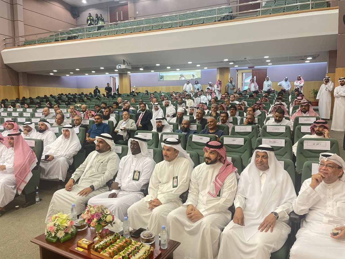 يحدث الآن 

برنامج الباحث ريادي الأعمال الإصدار الثالث 

#كلية_العلوم
#جامعة_الملك_عبدالعزيز