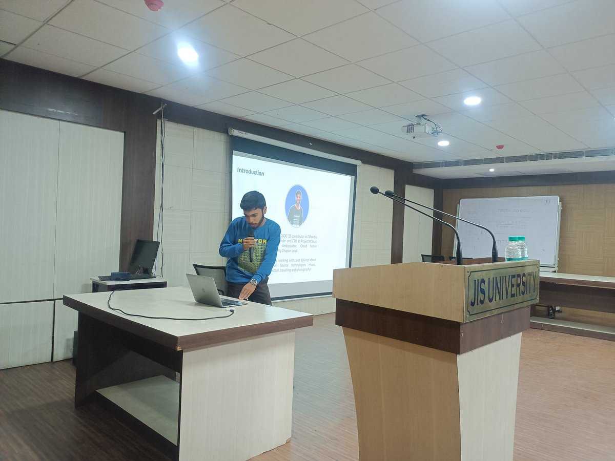ronitblenz's tweet photo. Thanks to @jis_university and @dscjisu for inviting me as a speaker.

It was a great experience to talk about Open Source Development and hear from some great speakers as well. https://t.co/m2pgHL13fB