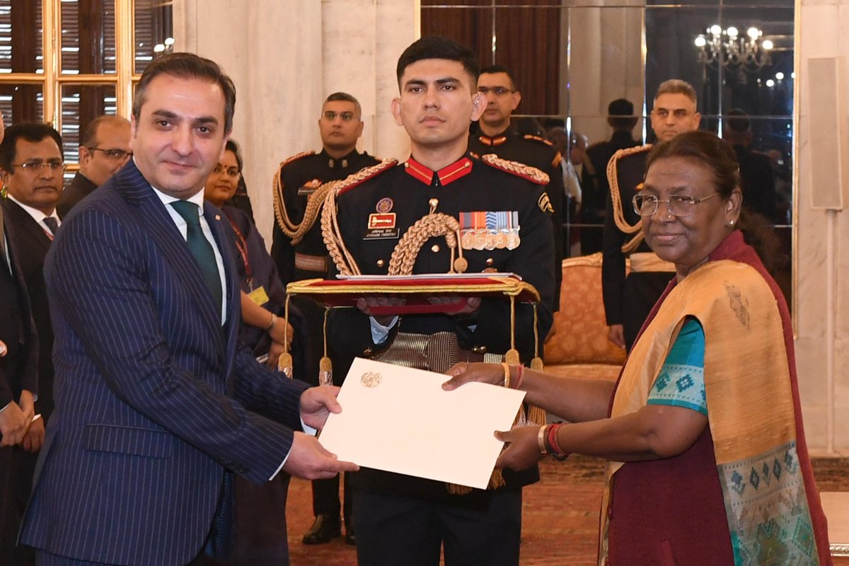 President Droupadi Murmu received credentials from Mr Kevin Kelly, Ambassador of Ireland; Mr Haris Hrle, Ambassador of Bosnia &amp; Herzegovina; and Mr Vahagn Afyan, Ambassador of  Republic of Armenia   at Rashtrapati Bhavan.