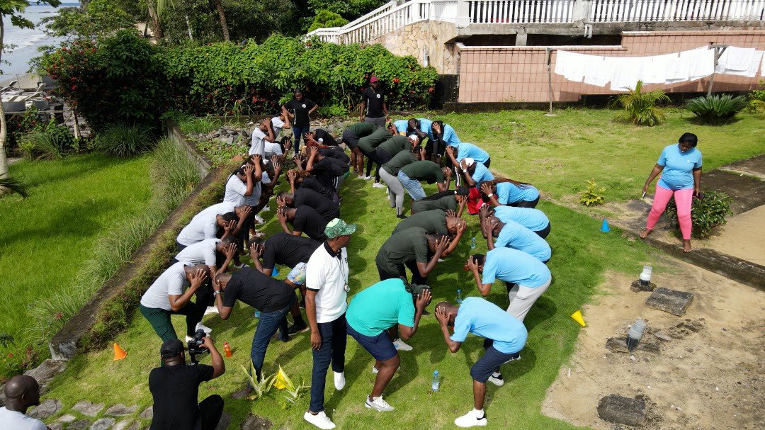talk0fsuccess's tweet photo. Discover how our unmatched team building services can transform your organization. Whether you're looking to strengthen bonds, improve communication, or enhance collaboration, Publicity and Design ready to design a tailor-made solution that fits your unique needs. https://t.co/PgosrdOm0r