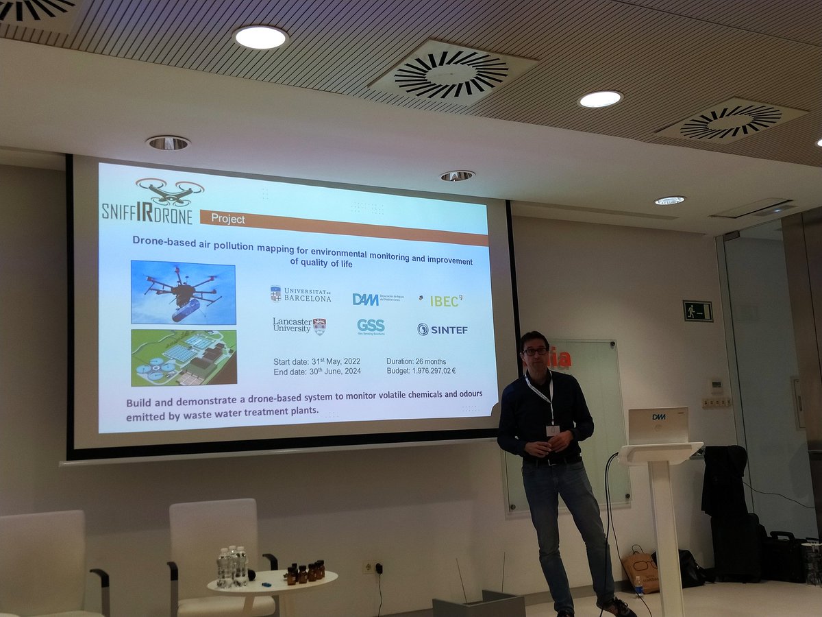 OloresOrg's tweet photo. Agustín Gutiérrez presents the SniffIRdrone, from H2020 ATTRACT phase 2 project https://t.co/lHOMiQ4prx