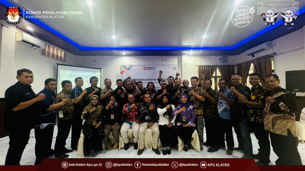 #TemanPemilih Klaten - Ketua KPU Kabupaten Klaten bp. Primus Supriono hadir sebagai narasumber dalam kegiatan Pengawasan logistik Bawaslu Kabupaten Klaten yang diselenggarakan Selasa, 28 November 2023 di Merapi Resto Klaten.
#kpumelayani