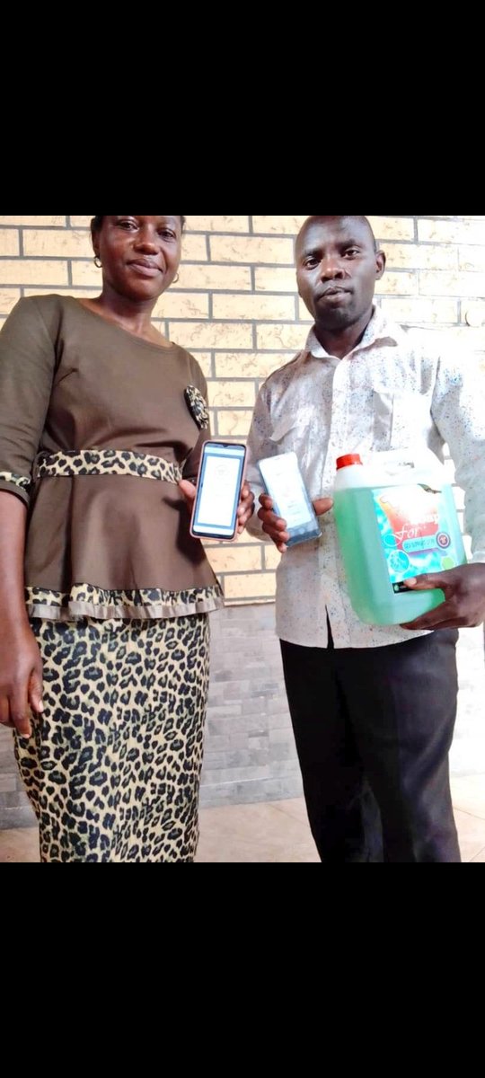 USA87500790's tweet image. Yesterday, pioneers from Mbeya City, Tanzania engaged in barter trade, exchanging liquid soap with a mutual agreement based on the GCV. The transaction also involved Pi payment. Let&apos;s support #GCV for everyone.
#Web3    #cypto2023 #Pi