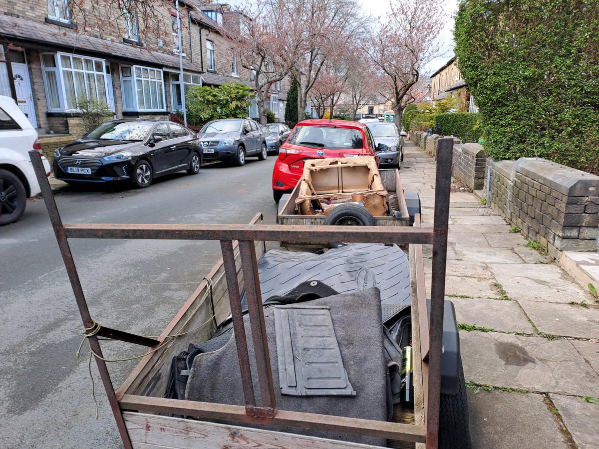 ✅ Kevin was pleased to hear that a trailer has finally being removed from Leyburn Grove that has been an eyesore and a hazard for residents there for several years despite our reporting it to officers on previous occasions.