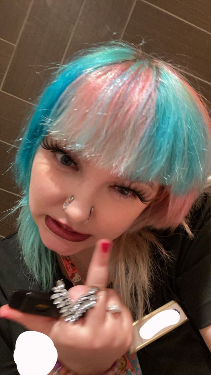 Kenzie tweet media
