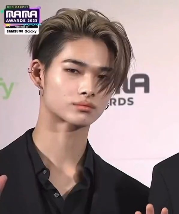 NI_KISTUDIO's tweet image. #NI_KI at MAMA red carpet