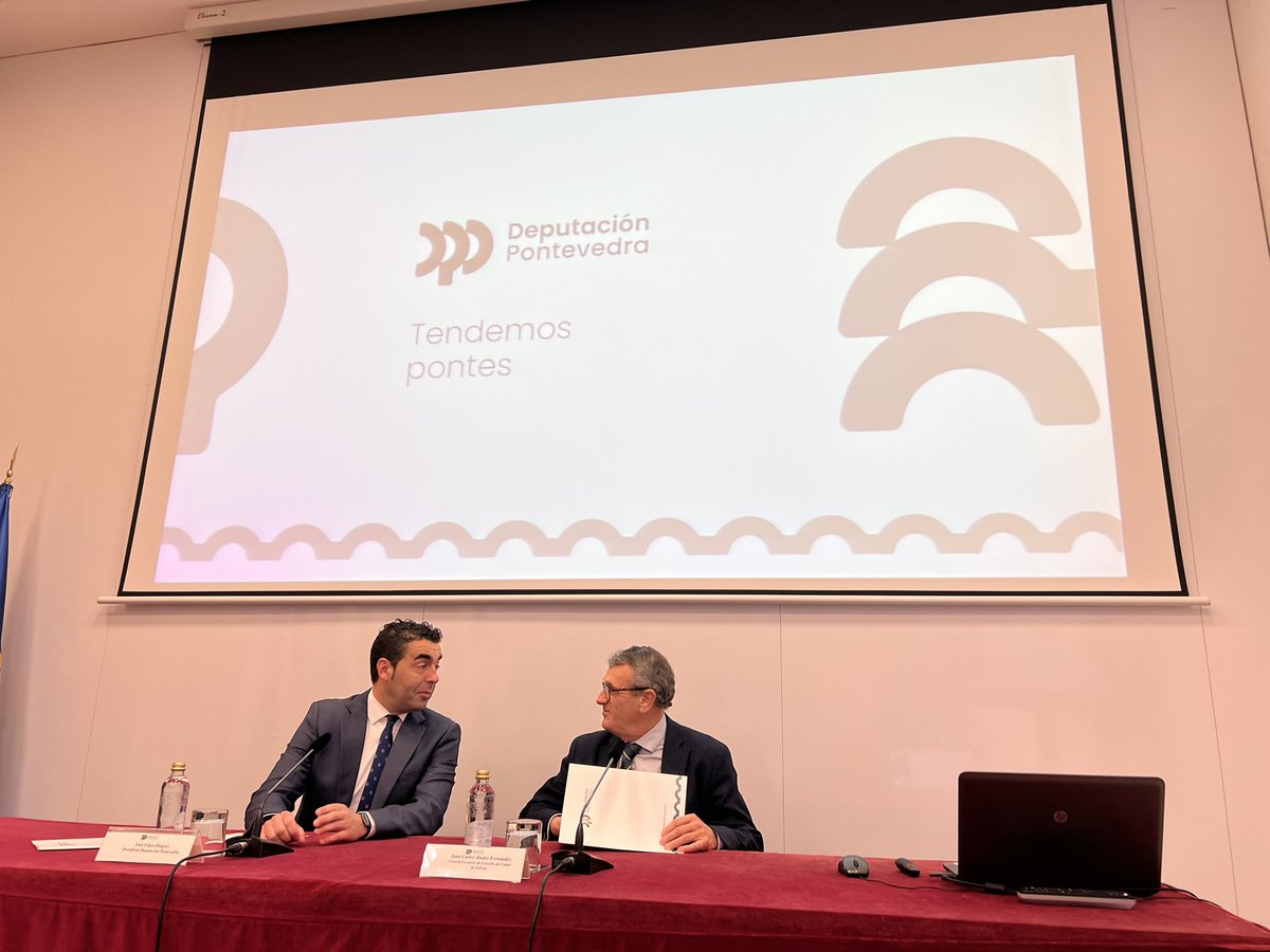mccamposacunha's tweet photo. Comenzamos el #Taller sobre #ConflictosdeIntereses organizado por el #ConsellodeContas y la @depo_es , gracias a @Simonregov por impulsar esta iniciativa desde el área del local!!! https://t.co/wCDeztXpjP