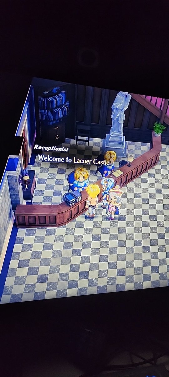 VaultHuntrMusic's tweet photo. Uhhhh @SquareEnix guys.....im in Krosse howd this slip? https://t.co/xjNr7viroB