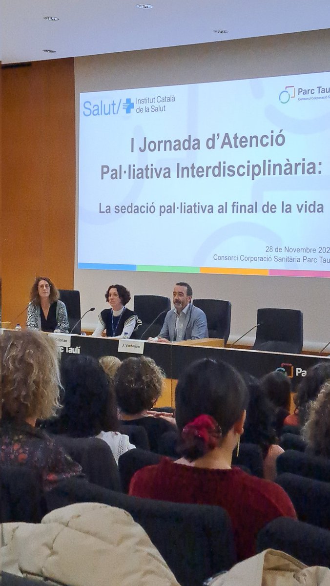 ingridbullich's tweet photo. Inicia la I Jornada d'atenció pal.liativa interdisciplinària @parctauli @icscat @apicsmetronord 
Jornada per compartir, aprendre i posar cares als/a les companys/es d'AP amb qui ens coordinem via telemàtica diàriament! https://t.co/axPNrgluem