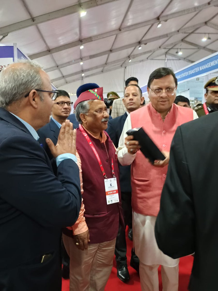 hudcolimited's tweet photo. Day 1: November 28th at the 6th World Congress on Disaster Management.
Chief minister Shri Pushkar Singh Dhami at HUDCO stall during his visit at #exhibition of #WCDM #6WCDM https://t.co/s0uDnDXvdT