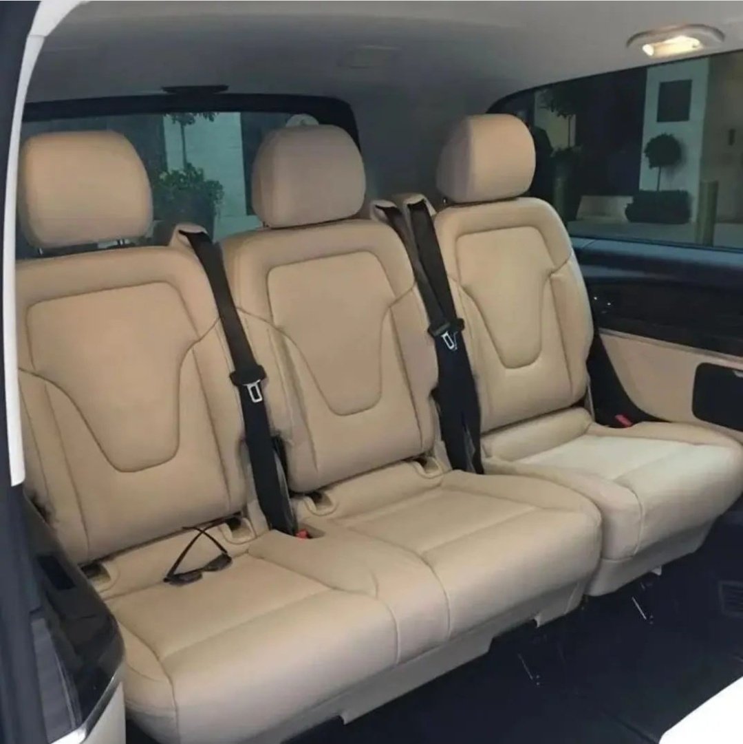 Bao_chauffeurs's tweet photo. Airport pickups available at https://t.co/36Sa8VNqTK 

Let us drive you in top comfort today.
For bookings and enquiries, check our website now 

#baochauffeursltd #chauffeurservices #privateouting #chauffeurservicesuk #corporateevents https://t.co/38MK7j86Gl