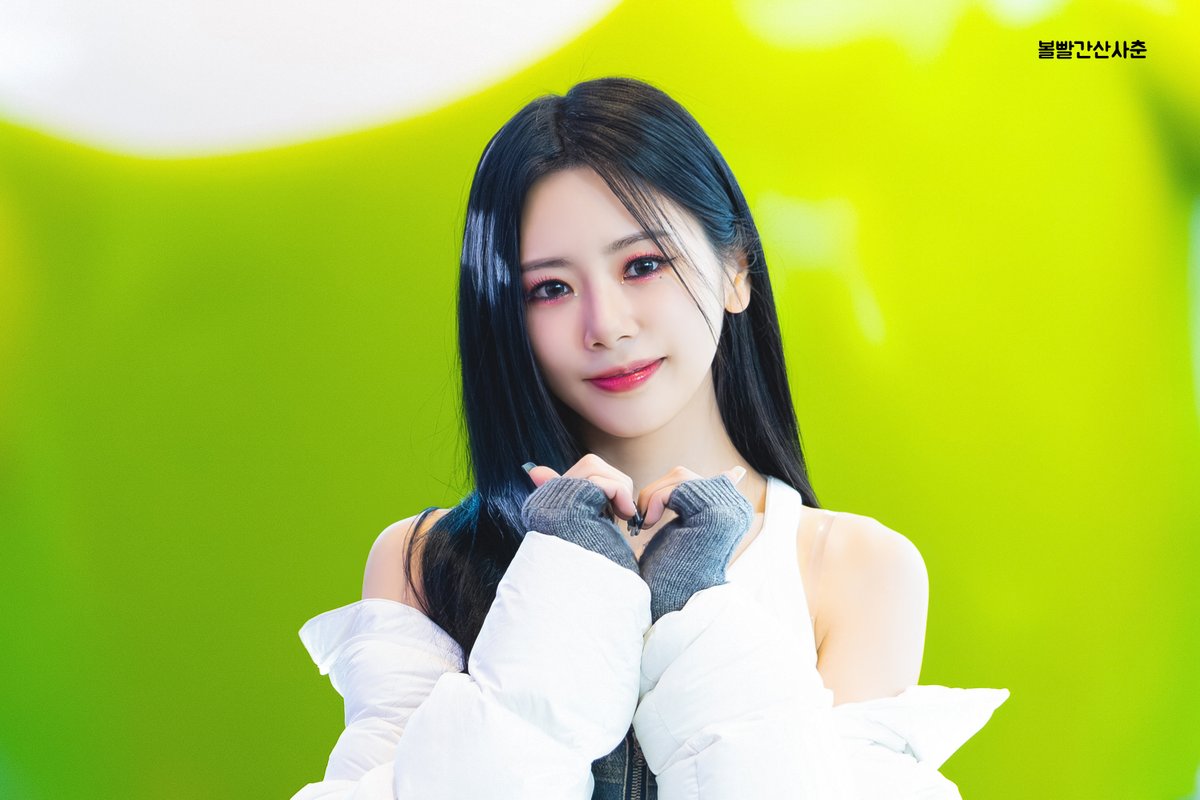 볼빨간산사춘 tweet media