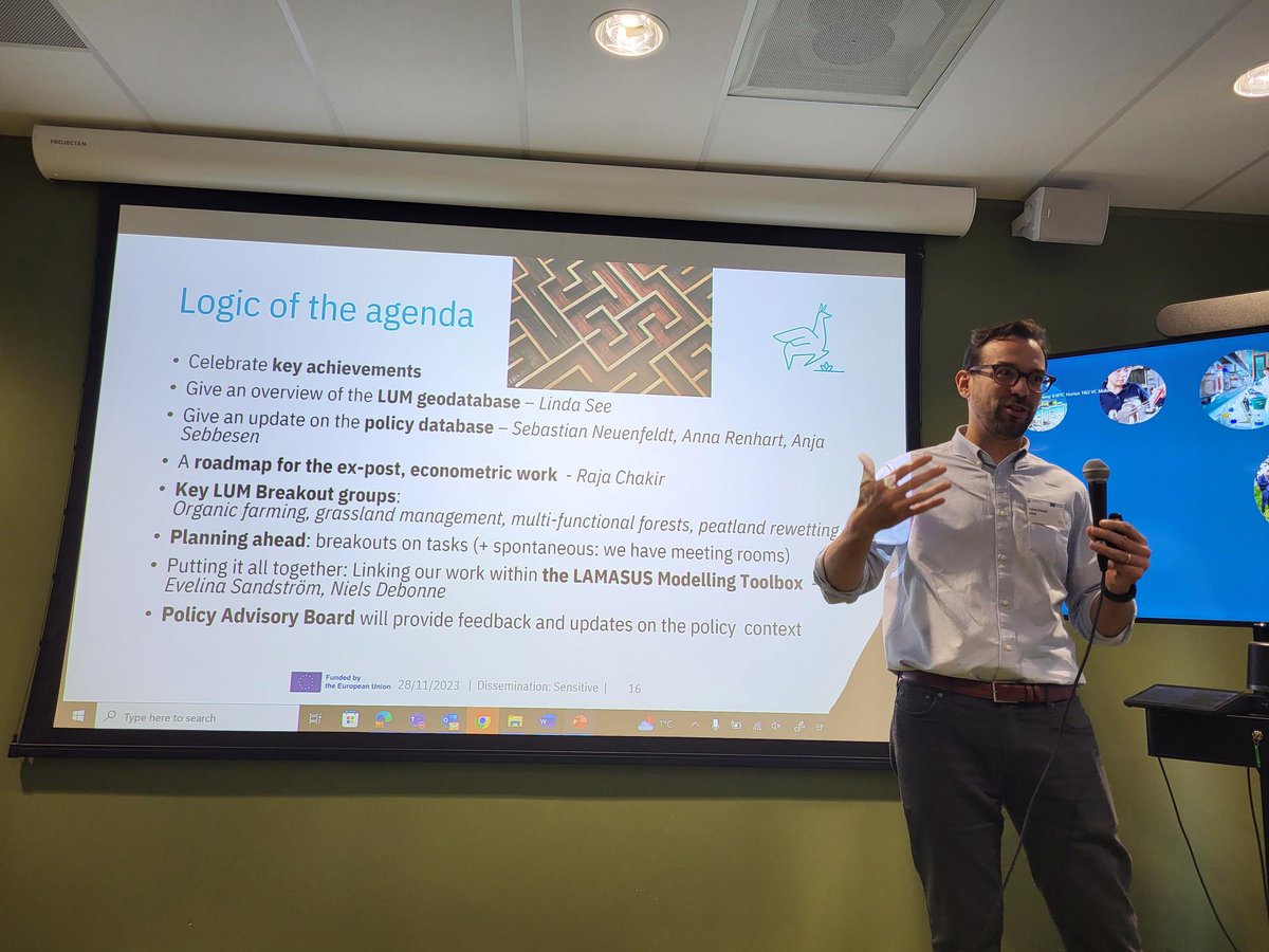 LAMASUS_EU's tweet photo. #LAMASUS_EU scientific coordinator @TamasKrisztin explained the plan for the LAMASUS annual consortium meeting #landuse #landusemanagement #climatemitigation https://t.co/Da0R2ojVLT