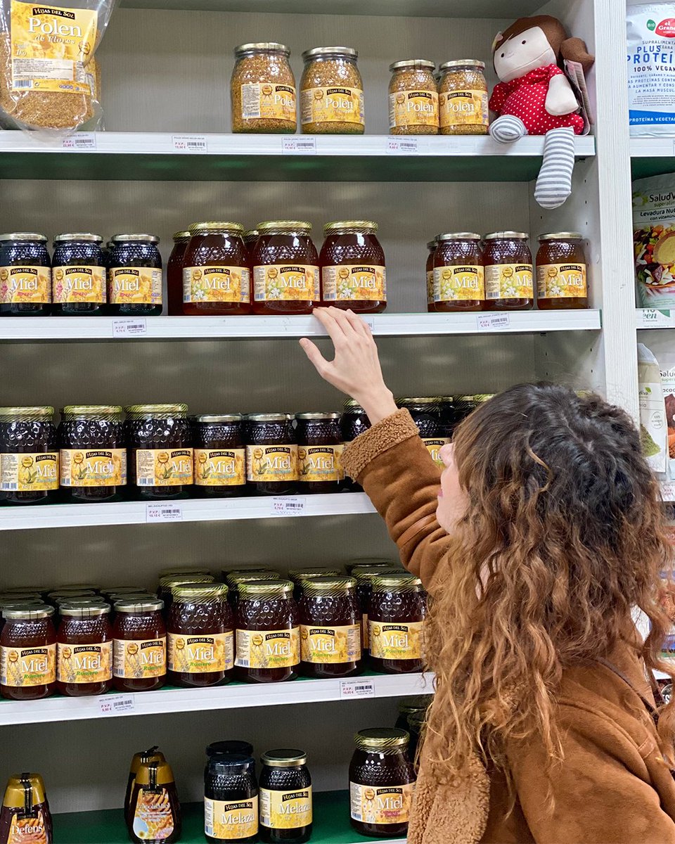 Tus imprescindibles de este invierno están en La Ventana Natural. Podrás encontrar todo tipo de alimentación apícola 🍯🐝.