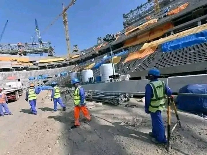 Dkavidkavi's tweet photo. 🛑voici l'evolution des travaux de  U _ARENA RDC Kinshasa.
#FATSHI_BETON

Nous voulons consolider les acquis Félix Antoine Tshisekedi♥️🇨🇩 https://t.co/skBu4pLQPB