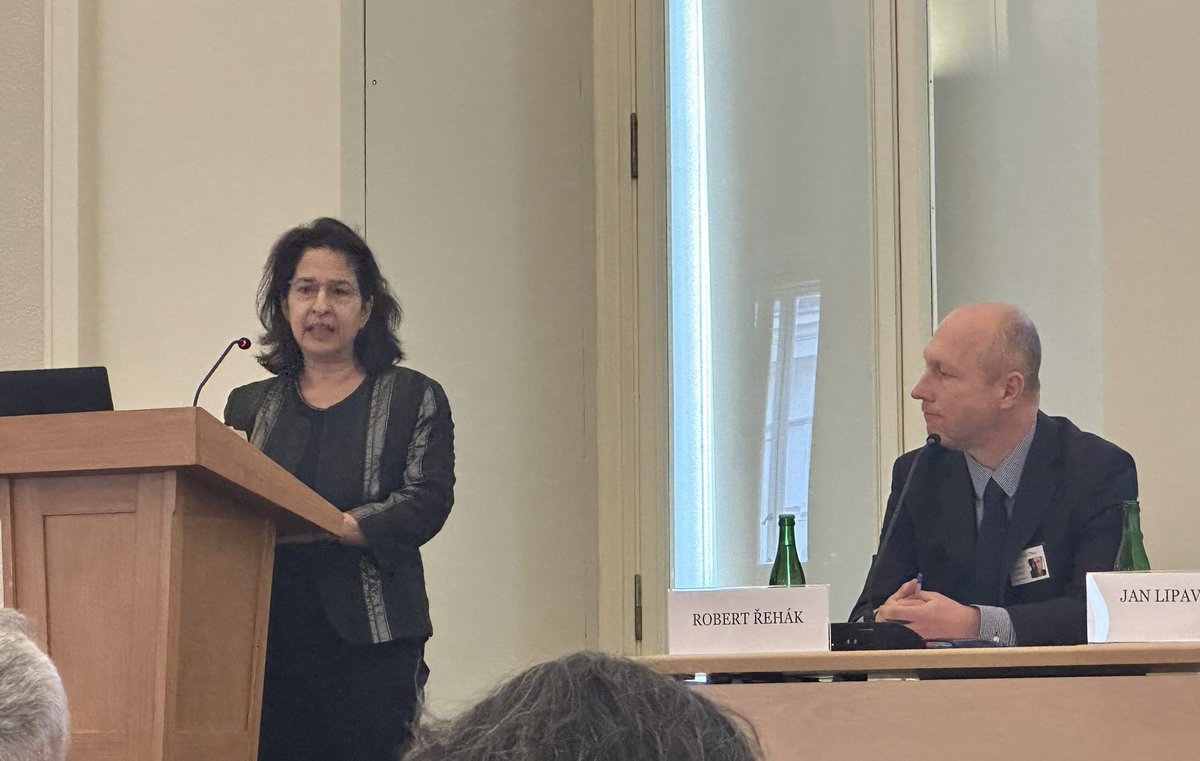 Diane Alai tweet media