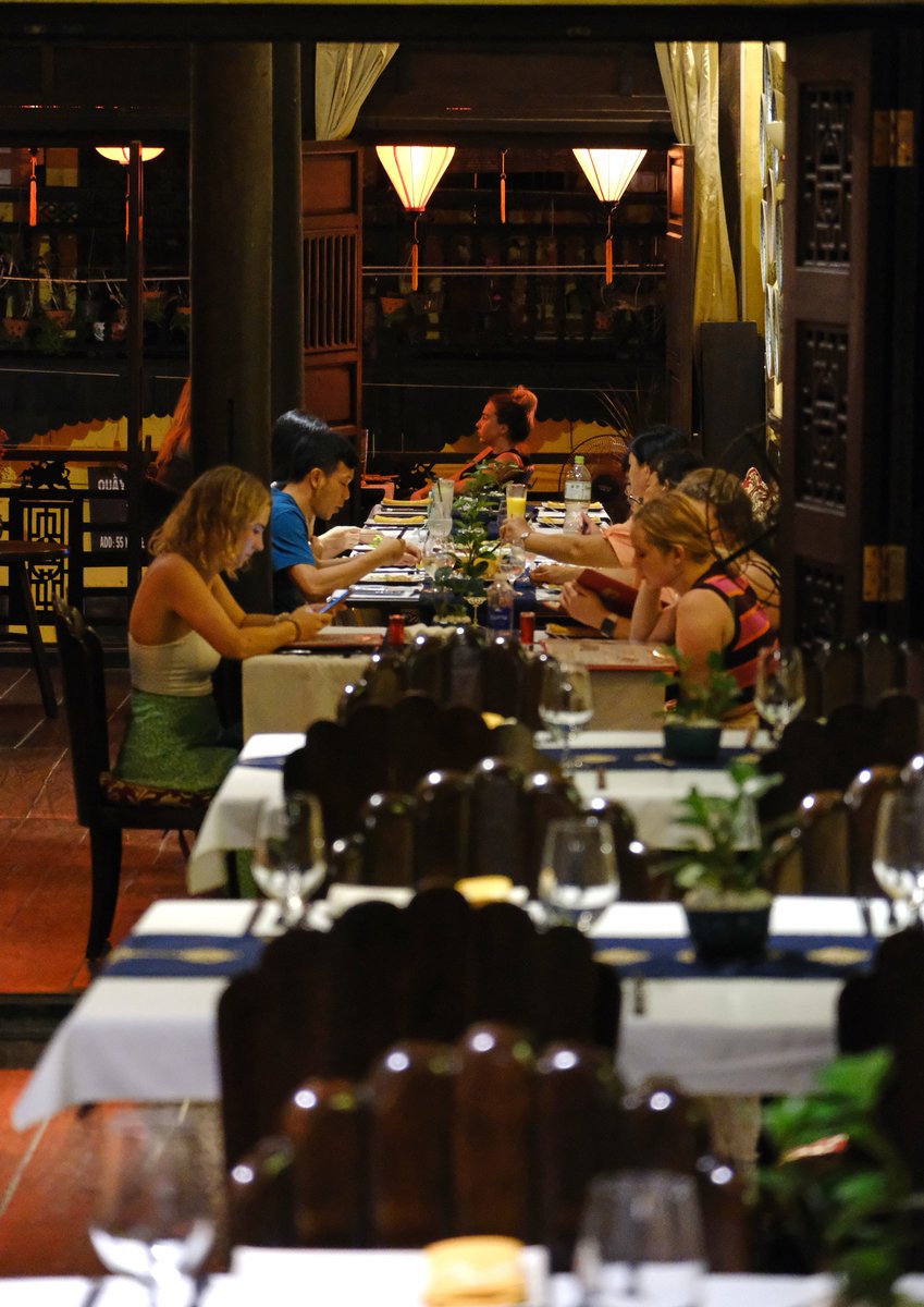 littlefaifo's tweet photo. The greatest joy for the Little Faifo Restaurant team is to see our guests savoring authentic dishes with happiness and delight
#vietnamcuisine #restaurant #faifo https://t.co/R7UyutVaiY