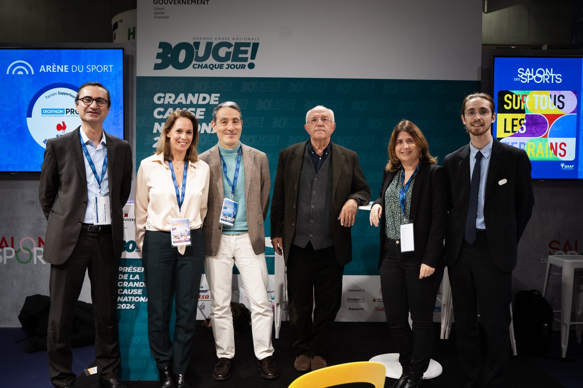 Les_Canaux's tweet photo. 📢 Ensemble, mobilisons-nous pour que les grands projets publics soutiennent systématiquement l’Économie Sociale et Solidaire !
✍️Signez pour que l’#ESS soit impliquée dans tous les grands plans d’investissement public : https://t.co/GfdFD57sTv
 avec @AlterEco_  #AchatsSolidaires https://t.co/ZnP2Z1itfU
