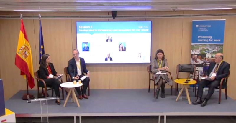 Cedefop's tweet photo. ➡️ The pressing need for #transparency and #recognition: the way ahead

Discussion at Cedefop's seminar: @RadtkeMdEP (@Europarl_EN), @Koennomden (@EU_Social), Carita Blomqvist and Lydia Berrocoso Rufo (@educaciongob) with @zalouk.

#EuropeanYearofSkills @eu2023es

📹 Watch👇