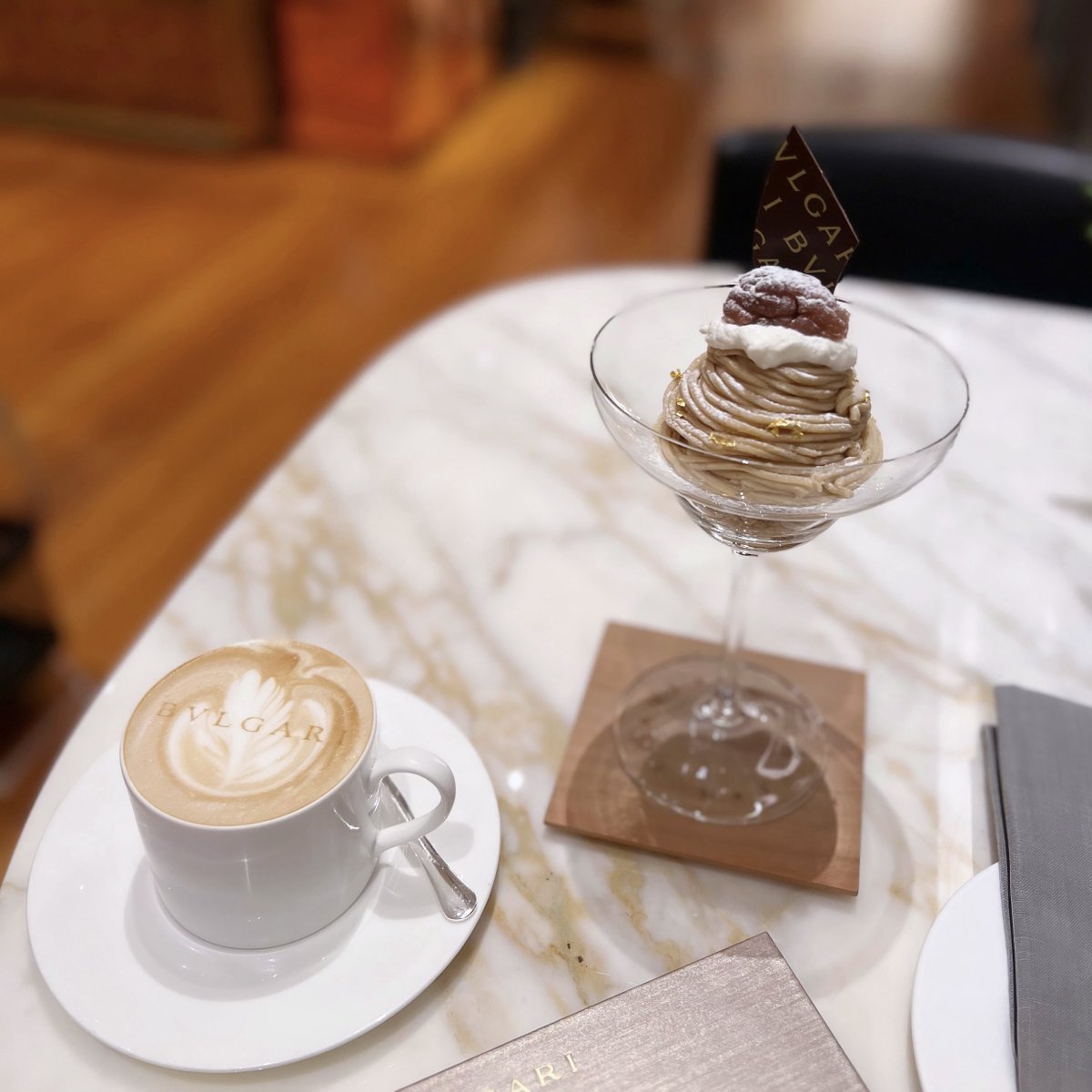 大阪】大理石テーブルの映えカフェ🌫️𖤐 推し活にもおすすめです