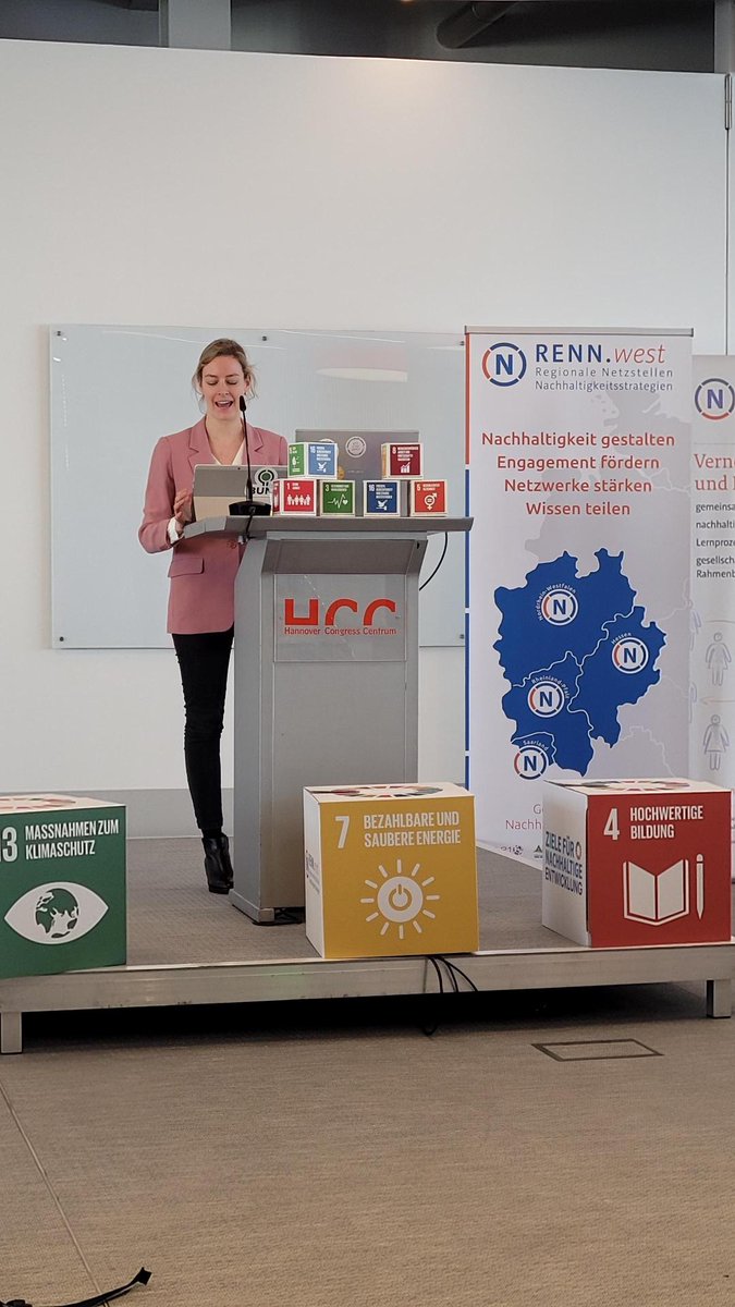 RENN.west tweet media