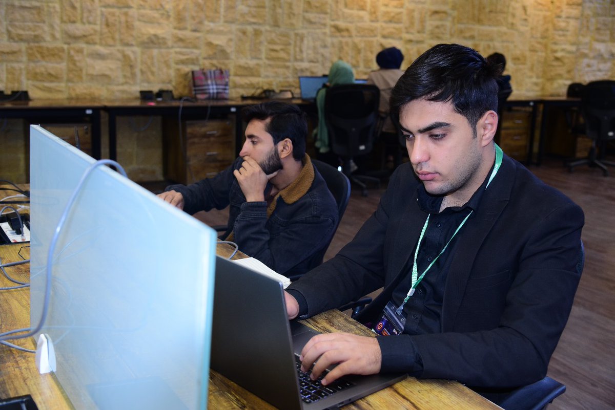 cybersecure_pk's tweet image. 🔥 Here are the electrifying scenes unfolding at the exhilarating #QuettaHackathon2023! Currently taking place at NIC Quetta. Dive into the live atmosphere of coding, networking, and cyber challenges! #Hackathon2023 #DigitalPakistan #ChallengeAccepted 💪 #Ignite #MOITT 🌐