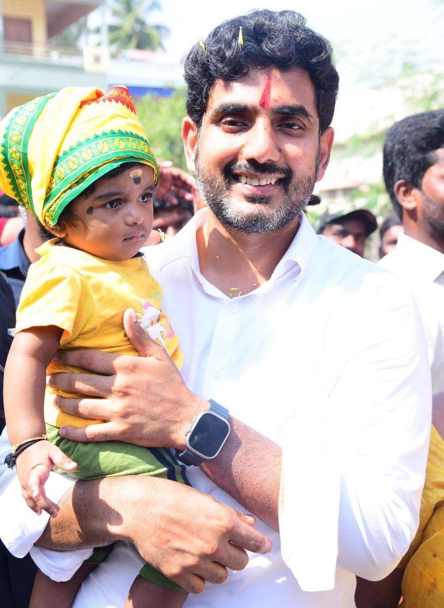 naralokesh's tweet photo. I met this cute little supporter in Amalapuram today!

#YuvaGalamPadayatra https://t.co/094LSXgFFF