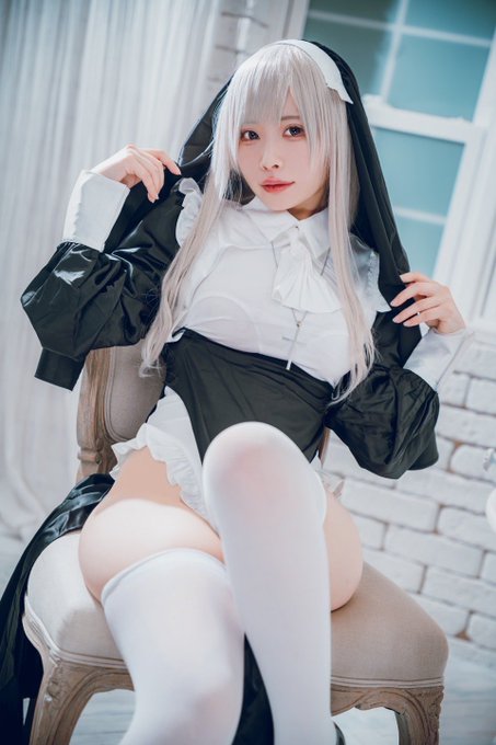 Twitterのコスプレ画像18