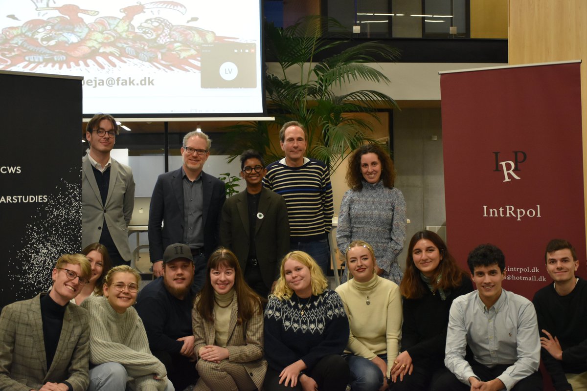 Yesterday we co-hosted a special seminar with our student organization IntRpol (International Politics) on the #Israel-#Hamas war, featuring some of our researchers.

#internationalsecurity #warstudies #internationallaw #humanitarianlaw