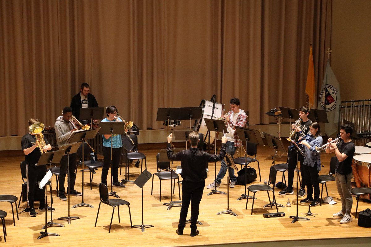 Mount St. Mary's University Chorale and Wind Ensemble Christmas Concert this Friday at 7pm! Come out to the Chapel of the Immaculate Conception and enjoy what our students have been working on to bring in the end of the semester. #GoMount #MountVPA