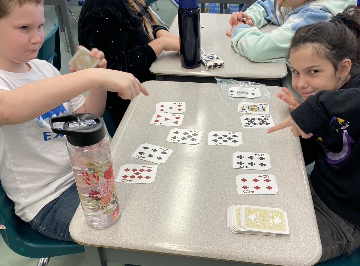 janjanrhude's tweet image. Let’s play Median War!! Lots of student engagement with this fun card game introduced by Ms Bergin!  #TLDSBMath #TLDSBlearns