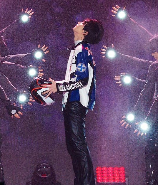 csbpics's tweet photo. the brightest star ✨️ https://t.co/ZhUfhFuJKl