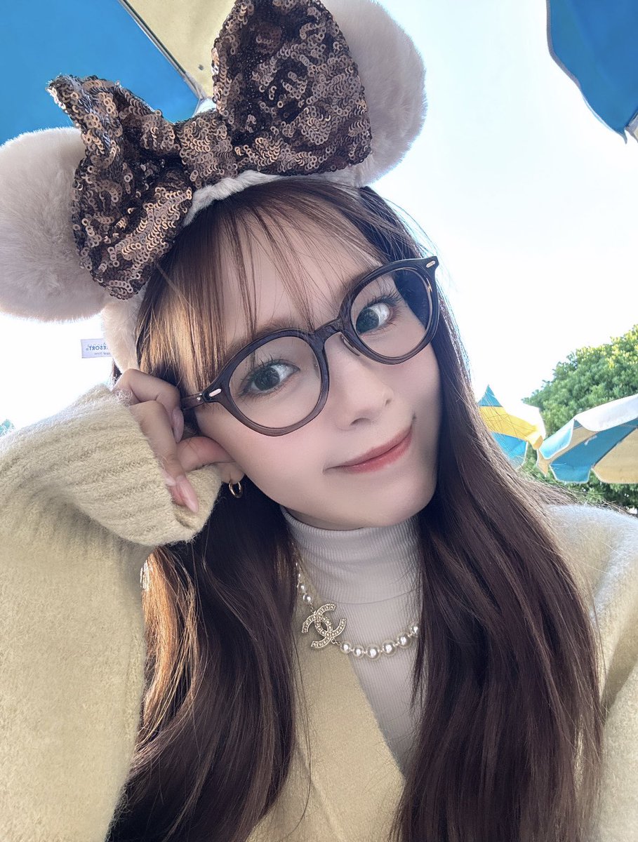 Post by 藤田 ニコル(にこるん)🌙 on X: メガネ🥸